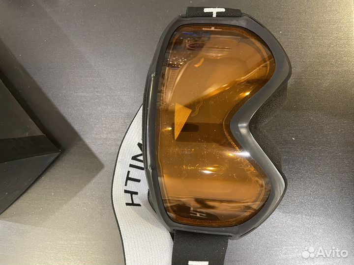 Горнолыжные очки