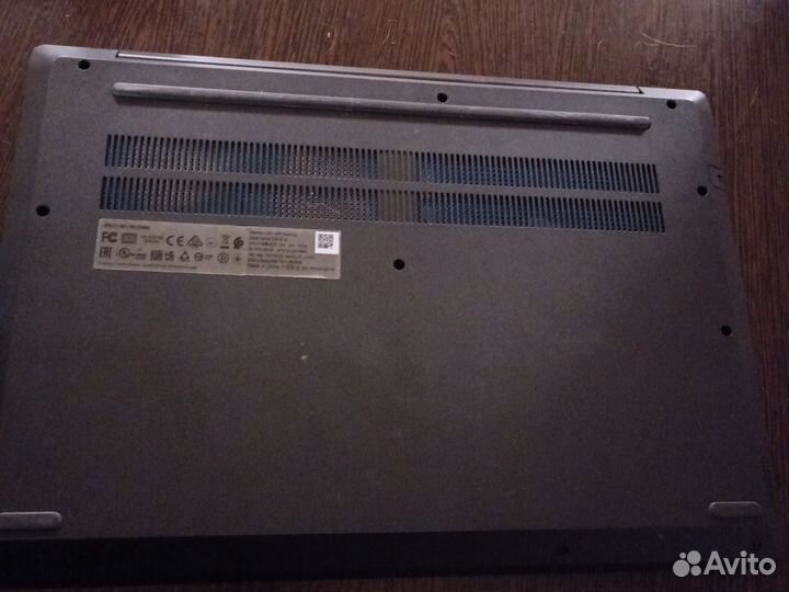 Ноутбук Lenovo