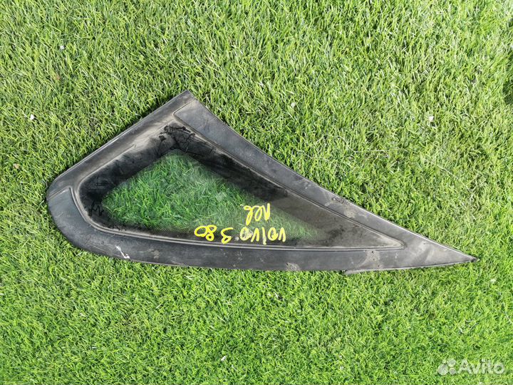 Форточка двери З.Л. Volvo S80 I