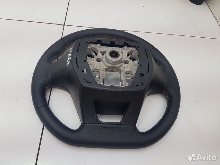 Рулевое колесо (Geely Atlas)