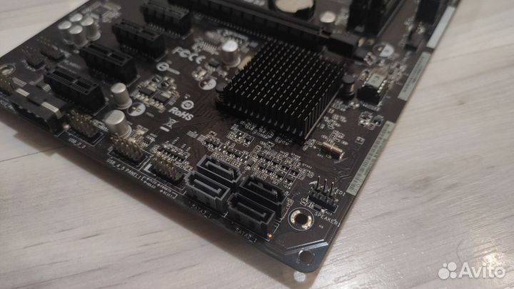 Мат. плата 1150: Asrock h81 Pro BTC