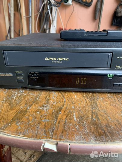 Видеомагнитофон panasonic