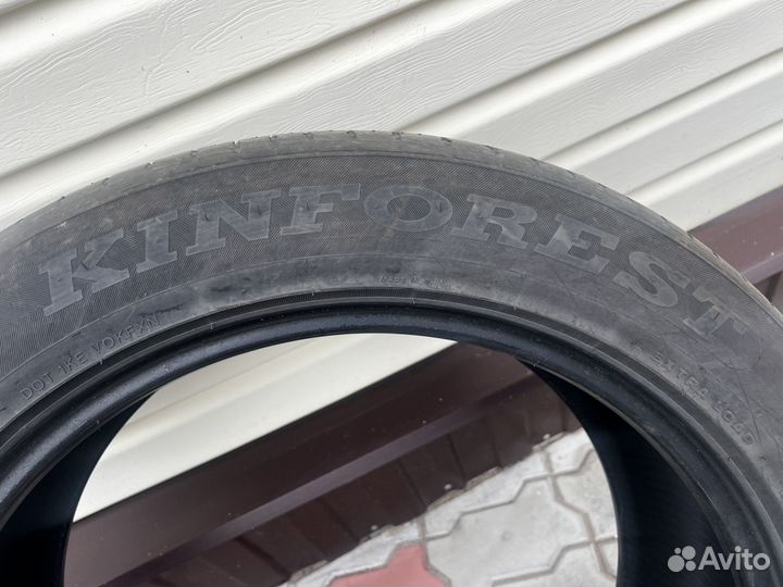 Kinforest KF770 275/50 R21 113W