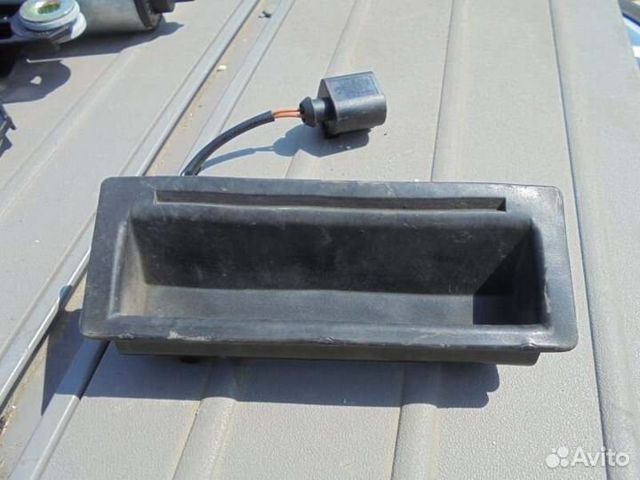 Ручка двери багажника Porsche Cayenne 955 M02.2Y