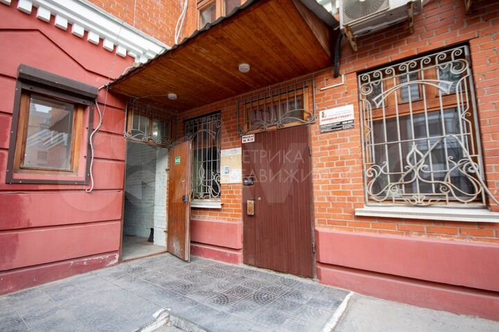 3-к. квартира, 119 м², 5/5 эт.