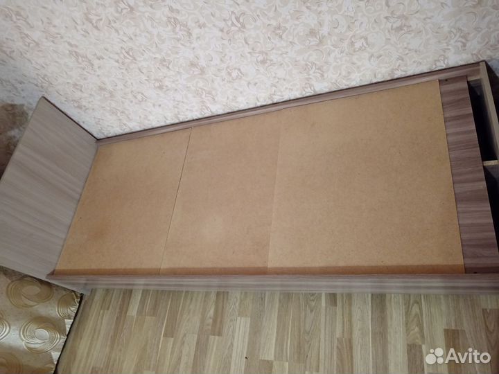 Кровать односпальная с матрасом новая