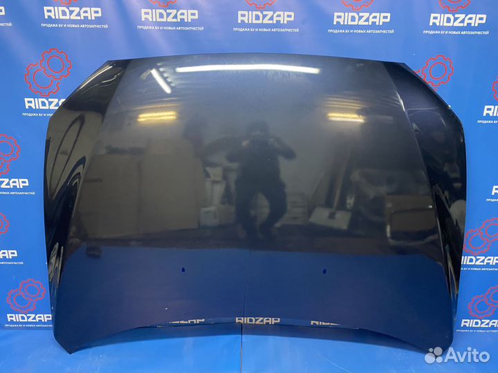 Капот Lancer 10
