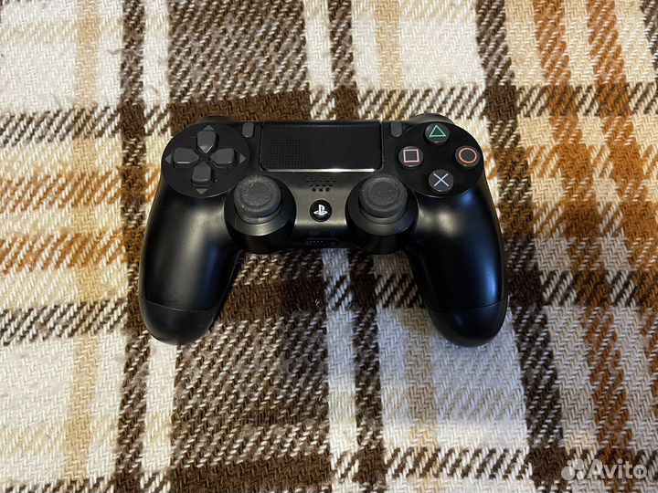 Джостик Sony PS4 чёрный