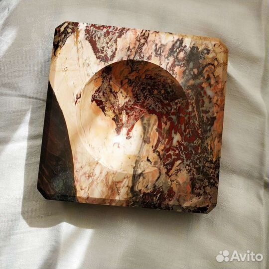 Пепельница яшма, ручная работа