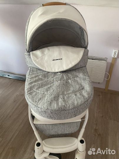 Коляска riko bruno 2 в 1 + автолюлька