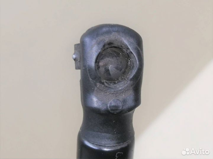 Амортизатор капота Audi Q7 4L 2005-2015