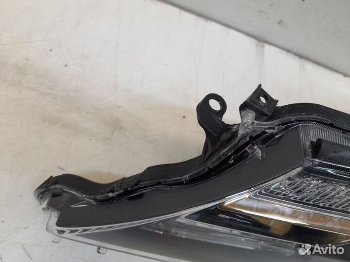 Фара левая Toyota Rav4 CA40 2012-2015