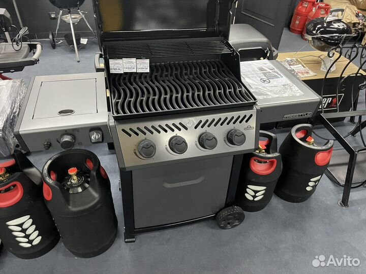 Газовый гриль Napoleon Freestyle 425