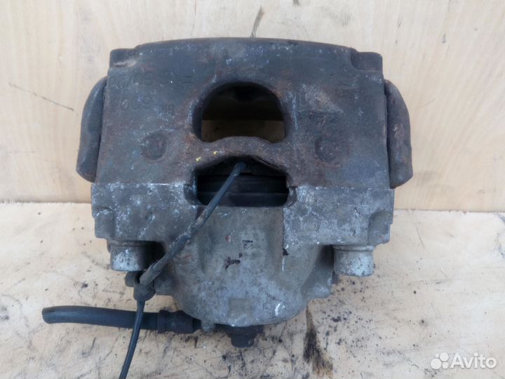 Суппорт передний левый Z22YH Z22SE Вектра Ц