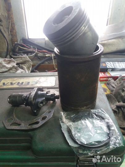 Поршневая минитрактор