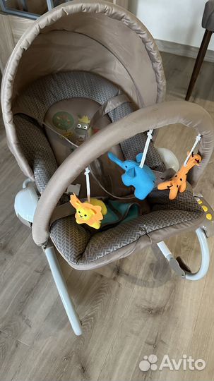 Шезлонг для новорожденных