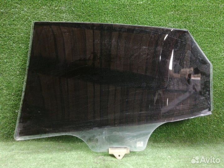 Стекло двери заднее правое Kia Ceed JD G4FA 2013