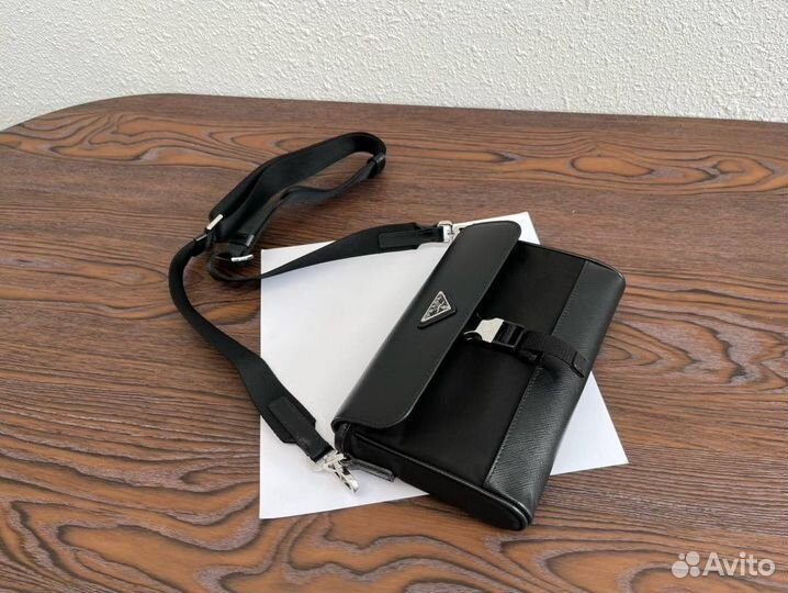 Сумка Prada