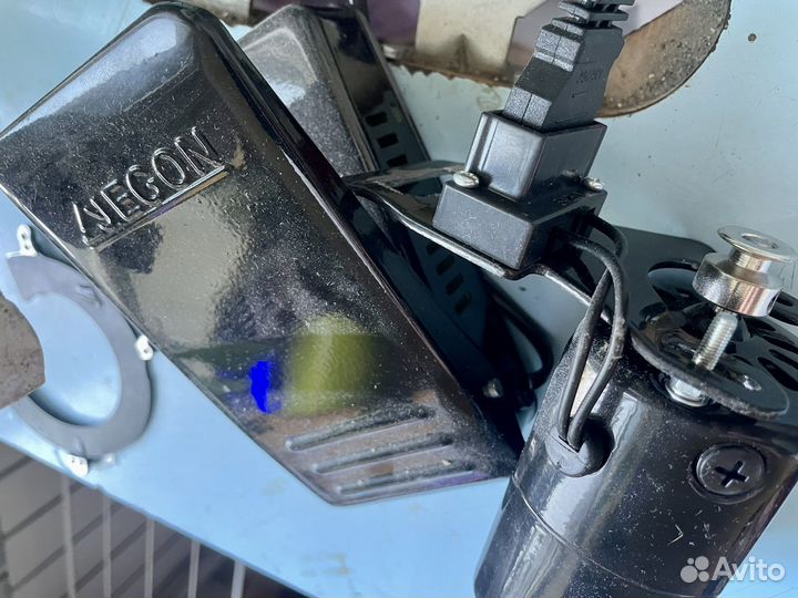 Швейная машинка старого образца