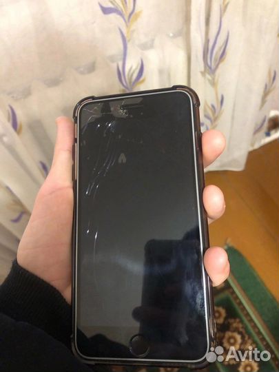 Телефон iPhone 7 plus