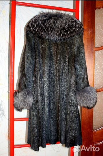 Шуба женская натуральная 46 48