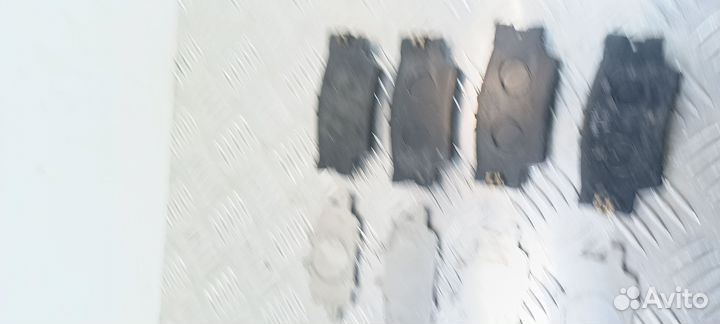 Колодки тормозные задние Toyota Camry 40