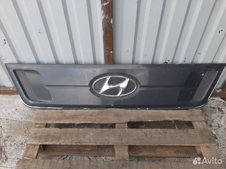Облицовка передняя Hyundai Universe 2008