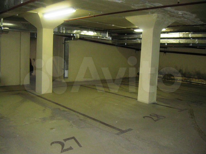 Машиноместо, 15 м²