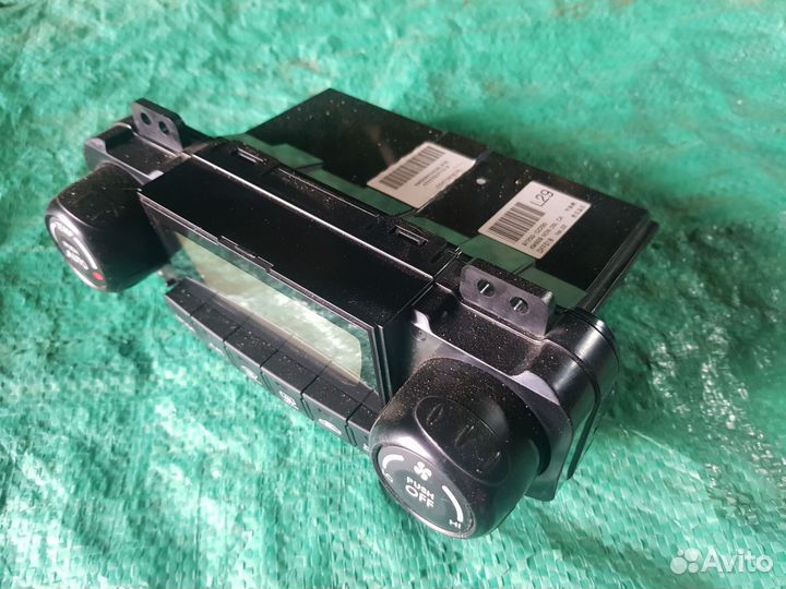 Блок управления климатом Kia sportage 2