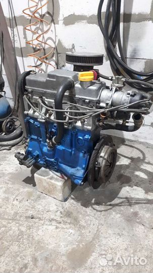 Двигатель в сборе ваз 21083 карб. Отл. состояние