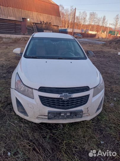 Ручка наружная передняя правая Chevrolet Cruze 1