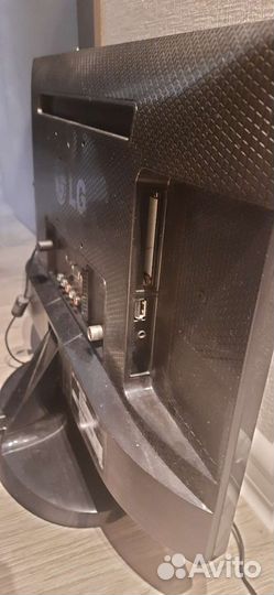 Телевизор lg 19 дюймов. бу