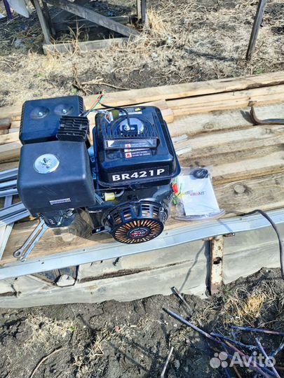 Продам мотор для мотоблока новый