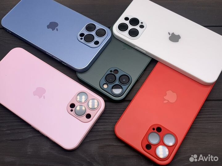 Чехол на iPhone 13 качественный