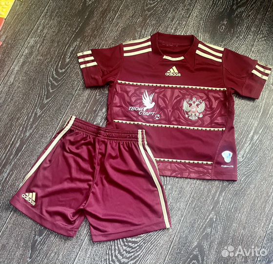 Детская футбольная форма