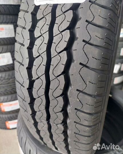 Maxxis Vansmart MCV3+ 215/75 R16C