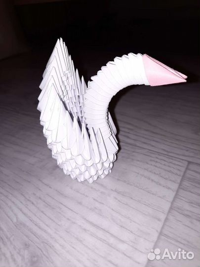 Оригами лебедь