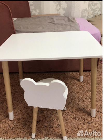 Детский стол и стул