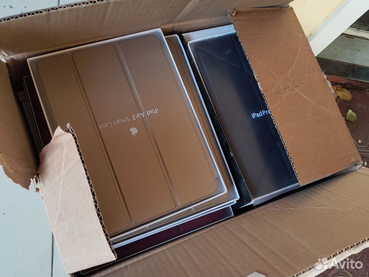 Чехол на iPad air 2, pro 9,7; pro 11; pro 12,5