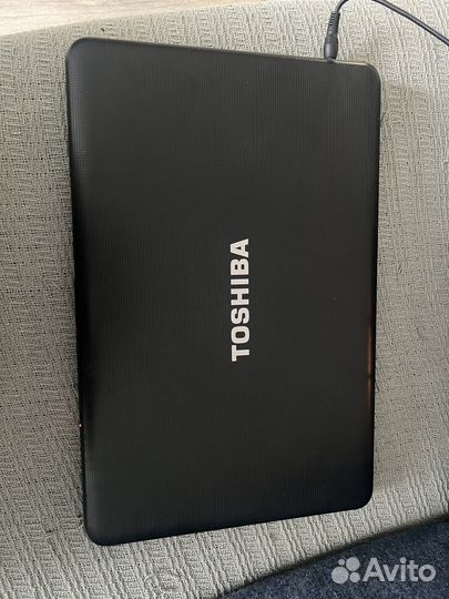 Ноутбук Toshiba Satellite C870-CNK