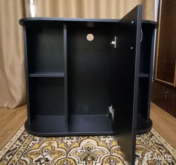 Аквариум 105 литров + тумба