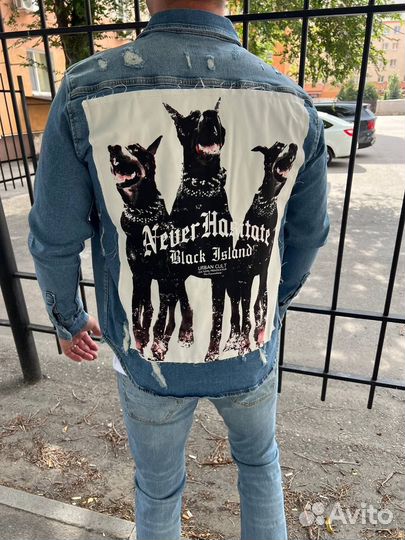 Джинсовые куртки