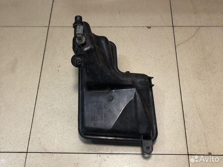 BMW 7 E65 расширительный бачок