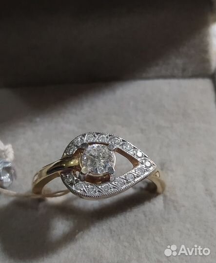 Кольцо с бриллиантом 0.35ct