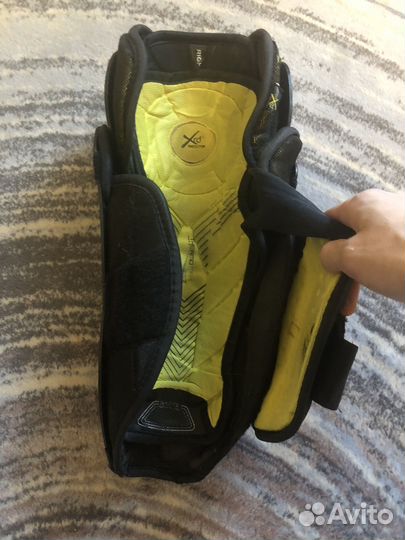 Щитки хоккейные bauer