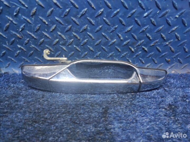 Ручка двери передняя правая Cadillac Escalade 3