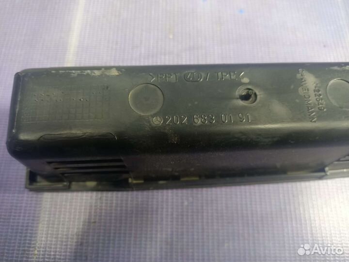 Бардачок Mercedes Benz C-class w202