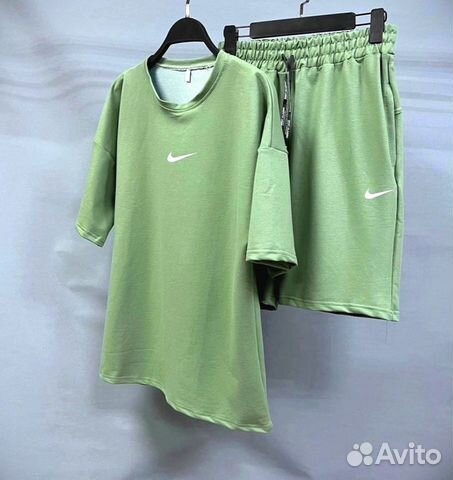 Футболка и шорты Nike