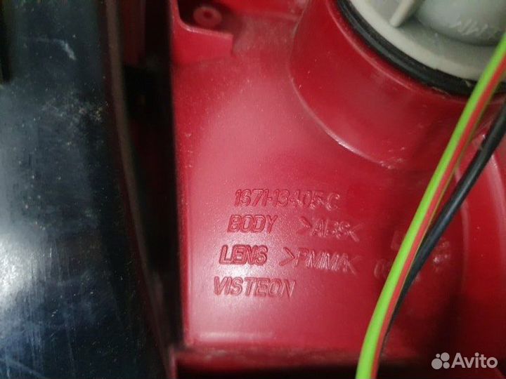 Фонарь задний левый Ford Mondeo 3 универсал 2.5