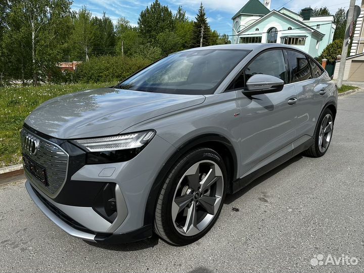 Audi Q4 e-tron 299 л.с. AT, 2021, 22 700 км